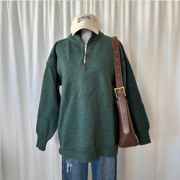 Green Perregine wool quarter zip jumper knitwear. - Picture 2 of 8